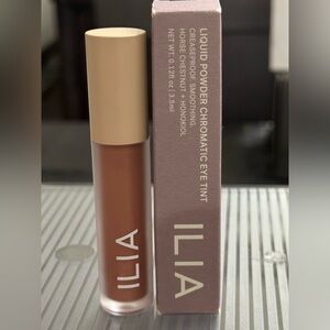 ILIA Liquid Powder Chromatic Eye Tint in Shade Mythic